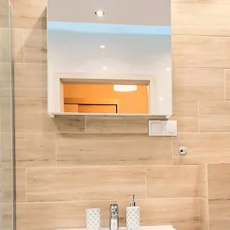 Cracow Novum Downtown 4 Persons דירה קרקוב